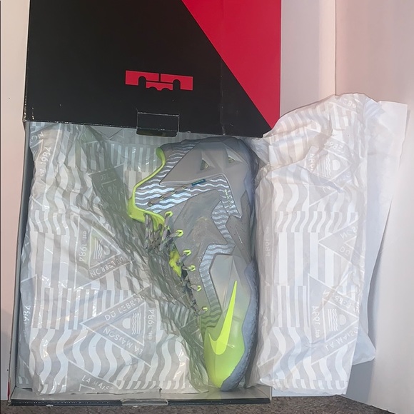 Lebron XI maison du lebron - Picture 7 of 8